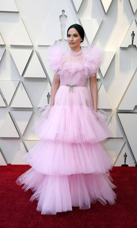 Los looks que han lucido sobre la alfombra roja los invitados a los premios Oscar 2019.