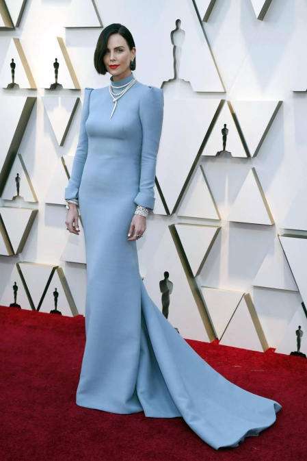 Los looks que han lucido sobre la alfombra roja los invitados a los premios Oscar 2019.