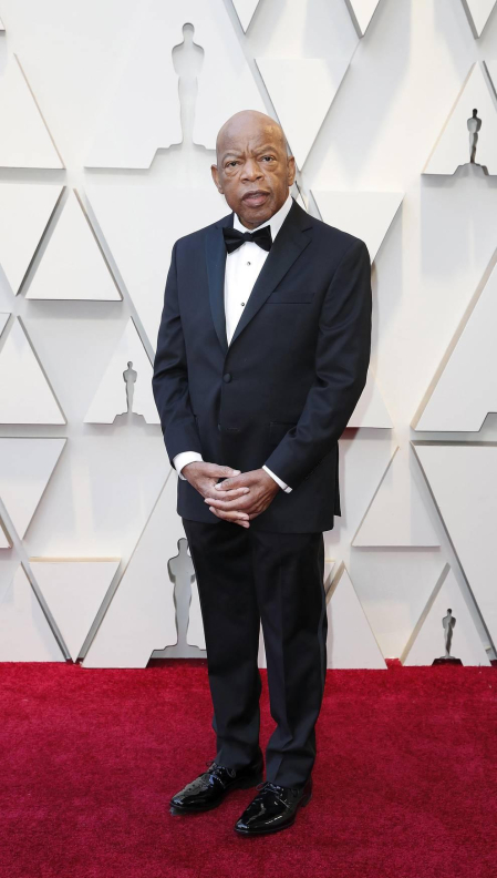 Los looks que han lucido sobre la alfombra roja los invitados a los premios Oscar 2019.