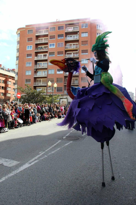 Fotos de los mejores disfraces de carnaval del desfile del domingo en Tudeola