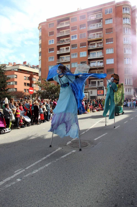Fotos de los mejores disfraces de carnaval del desfile del domingo en Tudeola