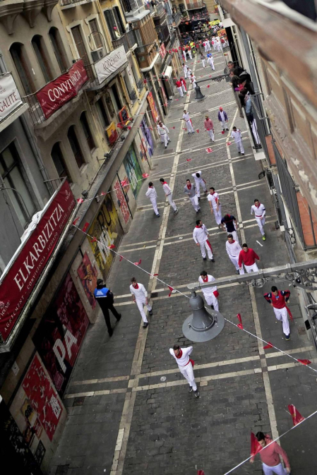 La grabación del filme, que ha arrancado a las 8 horas, ha cortado el tránsito peatonal de varias calles del Casco Viejo hasta las 20 horas