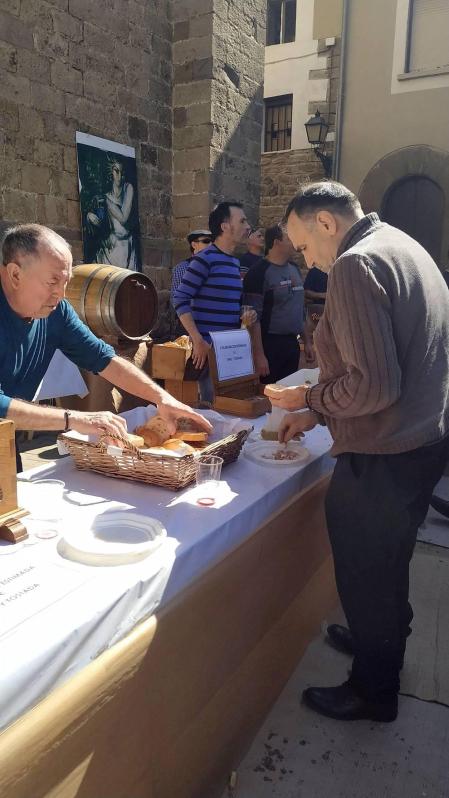 Imagenes del VI Día de la Tostada en Lumbier