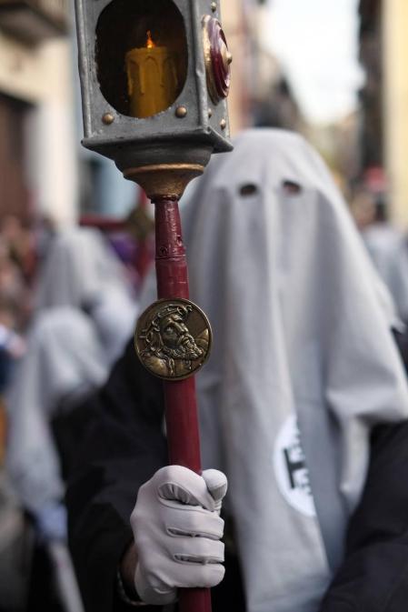 Fotos de los pasos de la procesión del Santo Entierro de Pamplona de 2019