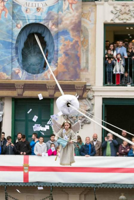 Fotos de la celebración de la Bajada del Ángel 2019 de Tudela