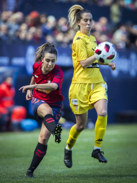 Osasuna Femenino superó al Santa Teresa Badajoz (2-1) con goles de Patricia Zugasti y Lorena Herrera, pero no logró el pase a la final de la fase de ascenso a LaLiga Iberdrola, en un duelo en el que las navarras mostraron mayor ambición en el campo que su rival.