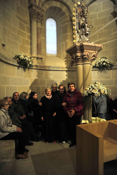 Ujué fue escenario este domingo de su segunda romería en afluencia de cada año y, para antes de las ocho de la mañana,Figarol, Carcastillo, Mélida y Olite, se acercaban ya a la zona del crucero, primero para darle la bienvenida y además para coger fuerzas después del camino hacia la Virgen de Ujué.