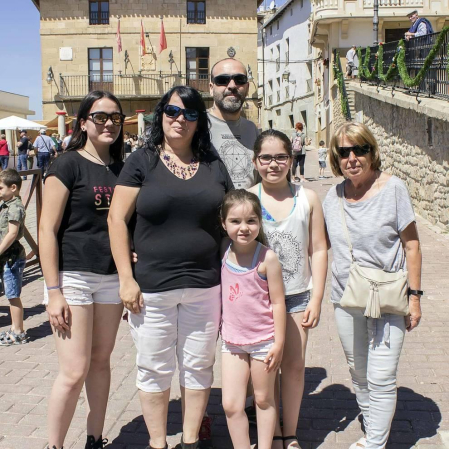 Mendigorría ha celebrado del 14 al 16 de junio el XVIII Festival Romano de Andelos. Durante estos días se organizaron diferentes actividades lúdicas que trasformaron este pueblo, situado en la Merindad de Olite, y le hicieron viajar 2.000 años atrás. Entre ellas, se incluyeron tres visitas guiadas al yacimiento histórico que da nombre al evento.