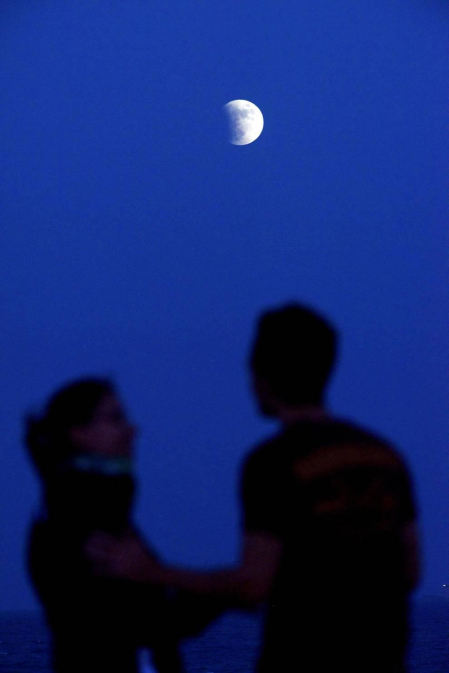 El fenómeno se pudo observar desde varios puntos del planeta y dejó estampas espectaculares.