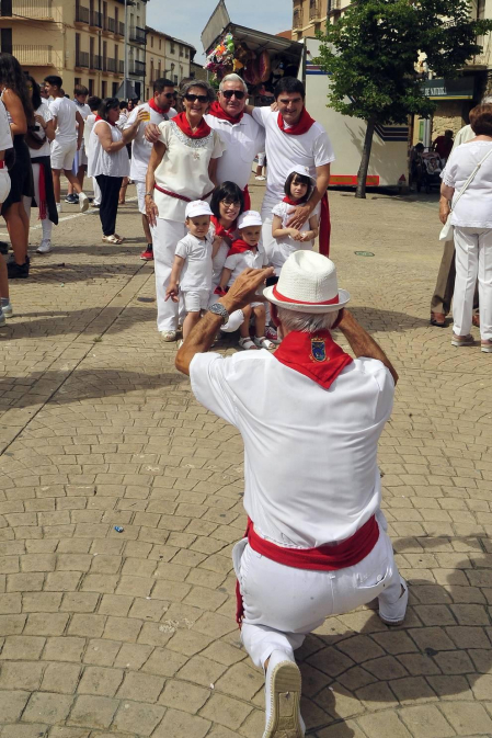 Todas las fotos del cohete de fiestas de San Martín de Unx 2019 en Diario de Navarra