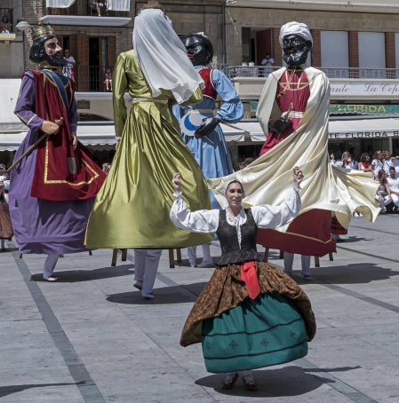 Todas las fotos de la despedida de los gigantes en fiestas de Estella en Diario de Navarra