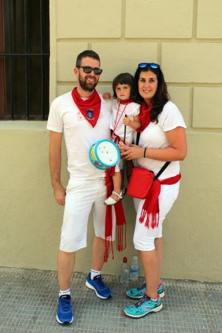 El sábado 10 de agosto, Aoiz arrancaba sus fiestas con el lanzamiento del cohete anunciador. El honor corrió a cargo de la Coral San Miguel, con motivo de la celebración de su 75 aniversario, que dio inicio con este acto a cinco días de algarabía festiva.