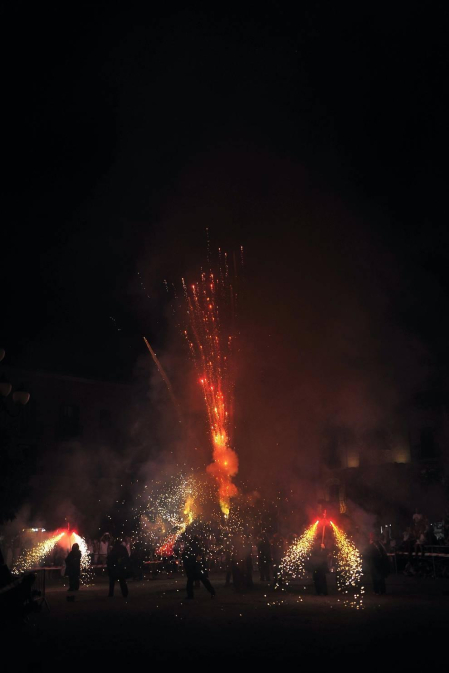Todas las fotos de los Correfoc en la Plaza de Navarra de las Fiestas de Tafalla 2019 en el Diario de Navarra