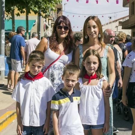 La cita anual de los vecinos de Sartaguda con el melocotón fue un completo éxito. La octava edición de la feria, que se celebró el 18 de agosto, puso a la venta 2.000 kilos más de los estimados, llegando a los 12.000. El mercado ofertó también otros frutos, como paraguayos, peras y tomates, al que se sumaron stands con artículos de artesanía.