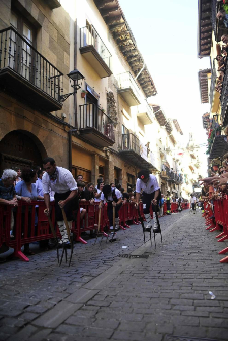 Fotos de la XXVI Carrera de Layas celebrada en Puente la Reina