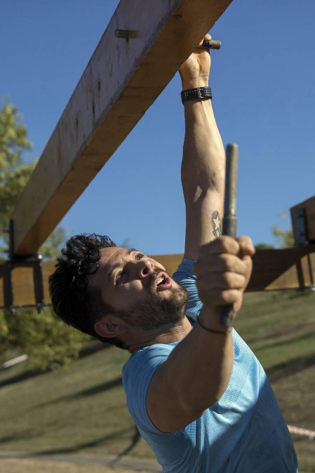 Medio millar de 'gladiadores' participaron este sábado en el Gladiators Day y superaron una treintena de obstáculos en 7 kilómetros por el campus de la Universidad de Navarra