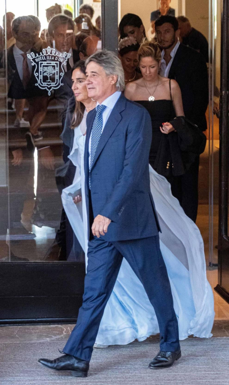 La pareja se ha rodeado de invitados de lujo para celebrar este día tan especial