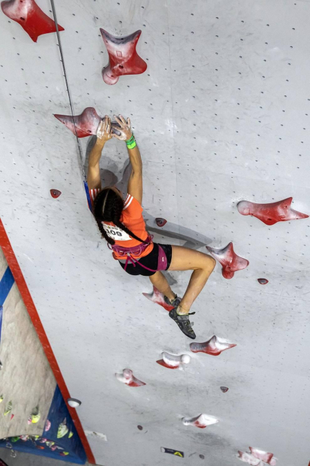 Fotos de las pruebas de velocidad en la disputa del Campeonato de España de Escalada que se celebra en Rocópolis