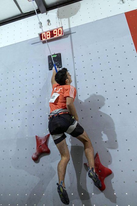 Fotos de las pruebas de velocidad en la disputa del Campeonato de España de Escalada que se celebra en Rocópolis