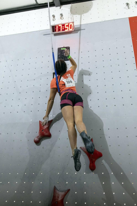 Fotos de las pruebas de velocidad en la disputa del Campeonato de España de Escalada que se celebra en Rocópolis