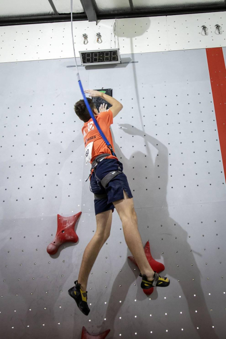 Fotos de las pruebas de velocidad en la disputa del Campeonato de España de Escalada que se celebra en Rocópolis