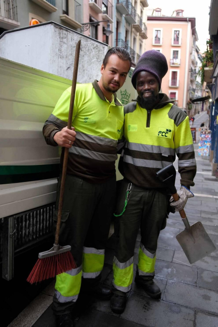 ¿Cuántas personas dedican un poco de tiempo al día a prestar atención a las maravillas cotidianas? La pregunta la lanza al lector el psicólogo del Teléfono de la Esperanza Alfonso Echávarri