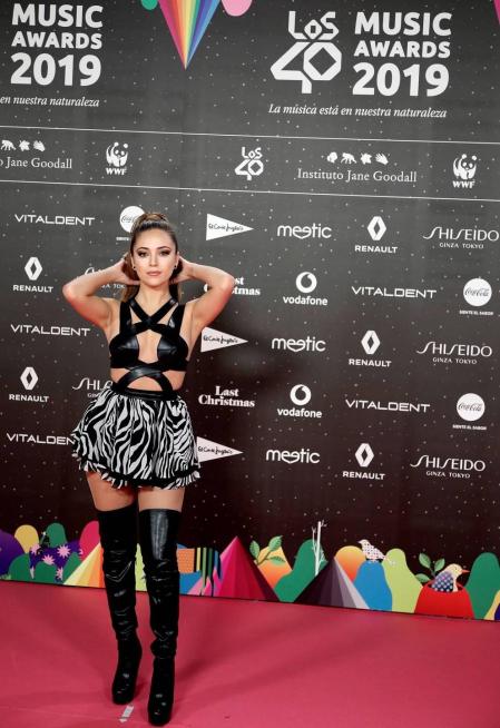 Rosalía, los Jonas Brothers, Leiva, Nicky Jam, Billie Eilis, Aitana, Becky G, Beret, Don Patricio o Ava Max, pusieron en pie a un público de casi 15.000 personas que asistieron a la gala de los premios '40 Music Awards' celebrada en el Wizink Center de Madrid.