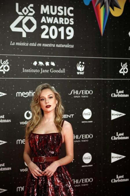 Rosalía, los Jonas Brothers, Leiva, Nicky Jam, Billie Eilis, Aitana, Becky G, Beret, Don Patricio o Ava Max, pusieron en pie a un público de casi 15.000 personas que asistieron a la gala de los premios '40 Music Awards' celebrada en el Wizink Center de Madrid.