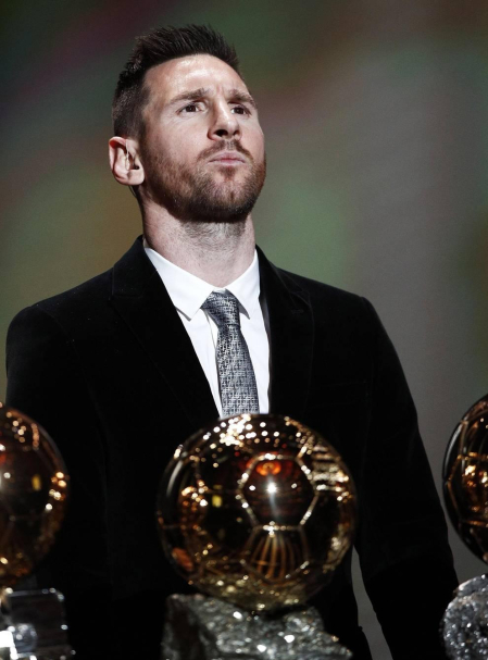 Fotografías de la gala de entrega del Balón de Oro, trofeo que concede la revista deportiva francesa 'France Football'.