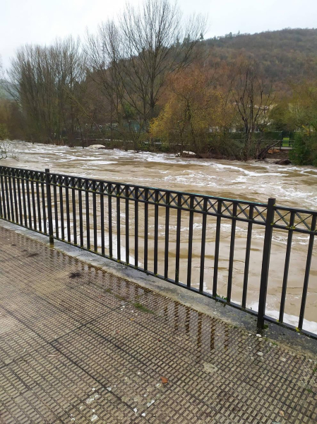 Fotos enviadas por los lectores de Diario de Navarra de las inundaciones de este viernes en Navarra.