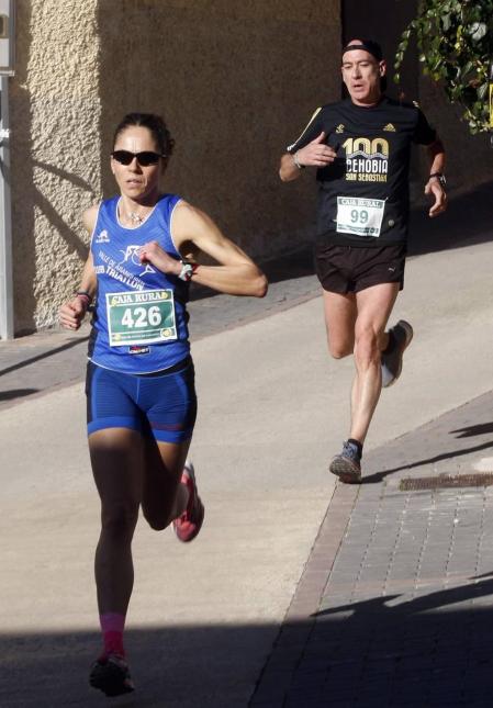 La cita, que reunió este domingo por la mañana a un total de 425 corredores, recaudó 300 euros para la asociación GERNA