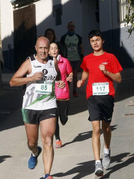 La cita, que reunió este domingo por la mañana a un total de 425 corredores, recaudó 300 euros para la asociación GERNA