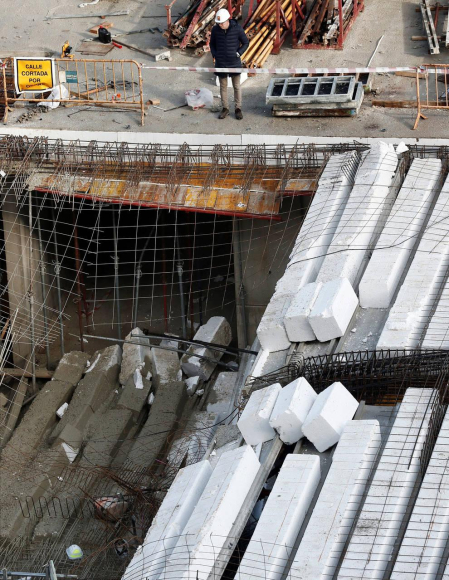 Cinco trabajadores han resultado heridos de carácter leve este viernes en una obra en Ripagaina. El siniestro se ha producido en una obra en construcción en la calle Lisboa.