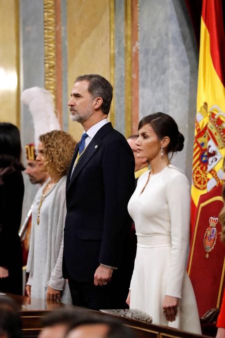 La familia real al completo ha presidido este lunes la sesión solemne de la apertura de la XIV Legislatura.
