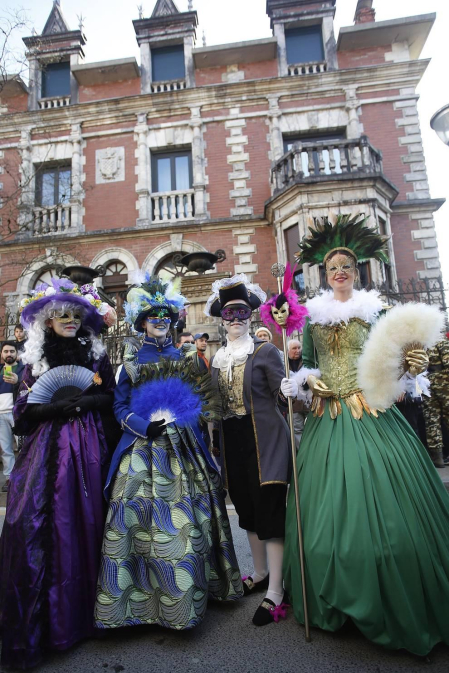 Galería de fotos del desfile de Carnaval celebrado el sábado 22 de febrero en Elizondo