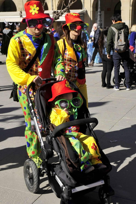 Galería de fotos del Carnaval celebrado el domingo 23 de febrero en Tafalla