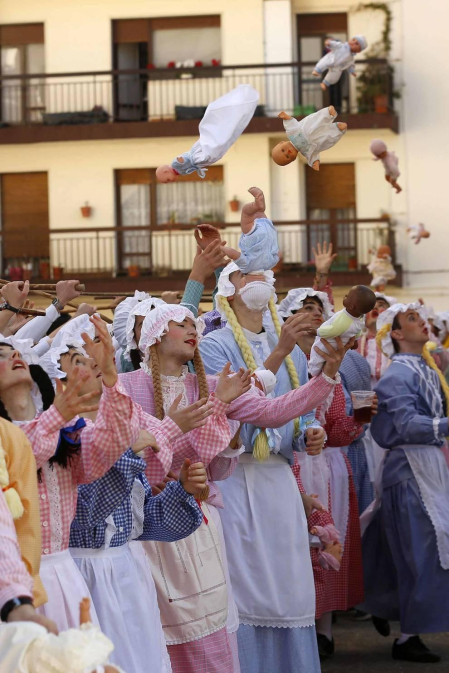 Galería de fotos del Carnaval celebrado el sábado 23 de febrero en Bera