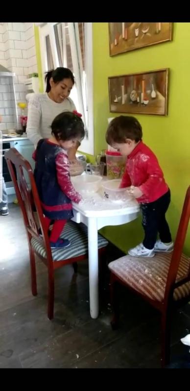 Imágenes enviadas por los lectores donde muestran cómo pasan el aislamiento en casa por el coronavirus.