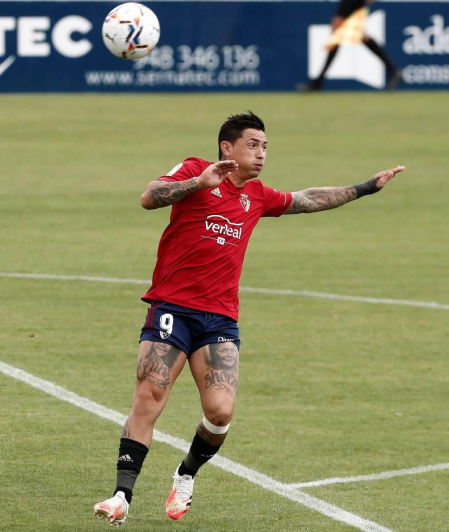 Fotos del partido amistoso de pretemporada en el que Osasuna ha ganado al Alavés por 2-1. El argentino Chimy Ávila ha sido titular en el equipo navarro tras varios meses en dique seco por una lesión.