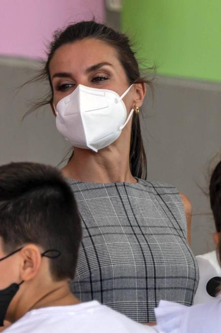 La reina Letizia inaugura el curso escolar en Milagro y San Adrián