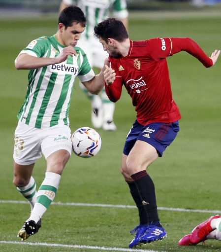 Galería de fotos del partido entre Betis y Osasuna, que ha finalizado con victoria verdiblanca (1-0).
