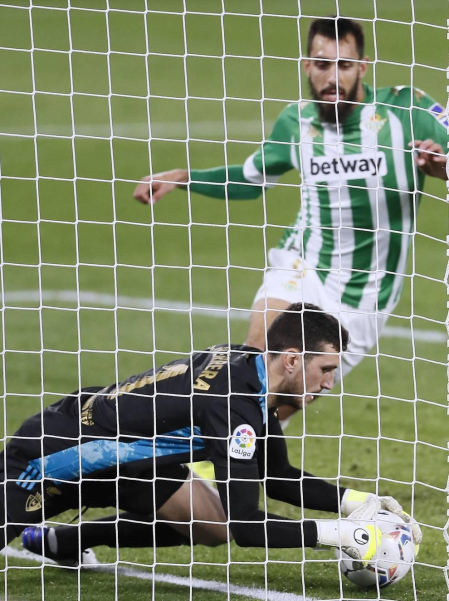 Galería de fotos del partido entre Betis y Osasuna, que ha finalizado con victoria verdiblanca (1-0).