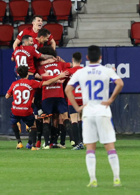 Imágenes del partido entre Osasuna y Eibar disputado en El Sadar.