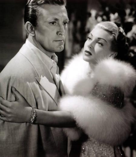 Imágenes de la vida y las películas en las que participó Kirk Douglas