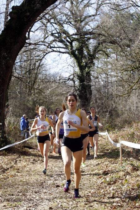 Javier Nagore y Alicia Carrera, atletas del Grupompleo Pamplona Atlético, se han impuesto en el circuito alsasuarra de Dantzaleku.