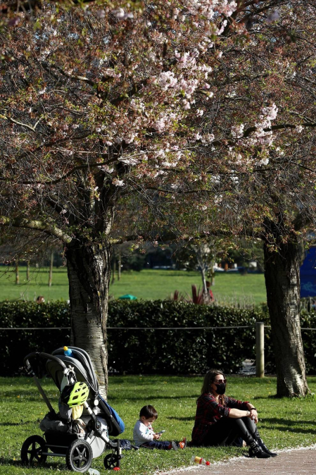 Calor y temperaturas agradables en los primeros día de la primavera en Pamplona.