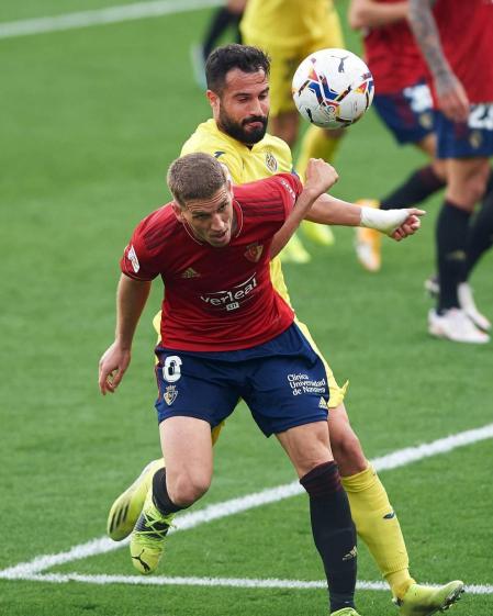 Osasuna se impuso en su visita a La Cerámica por 1-2 y puso fin a la racha del Villarreal