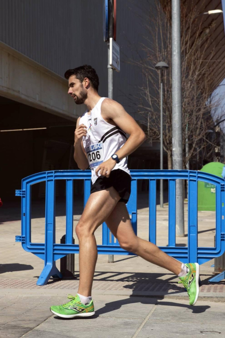 Jesús García Bragado ha ganado los 10 km marcha del II Gran Premio de Marcha Ciudadela de Pamplona.