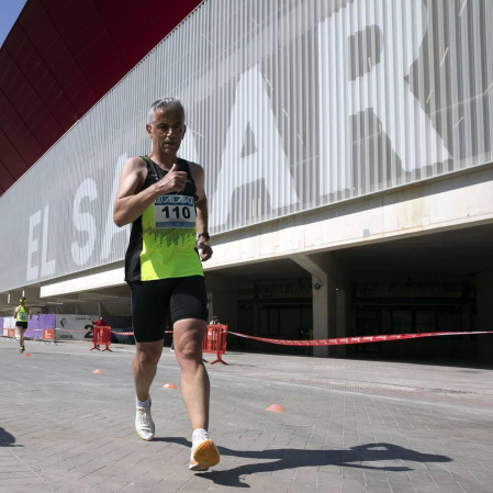 Jesús García Bragado ha ganado los 10 km marcha del II Gran Premio de Marcha Ciudadela de Pamplona.