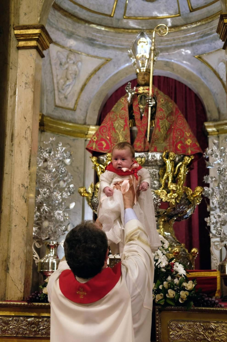 Fotos de gente que visitó la capilla de San Fermín entre el sábado 22 de mayo y el miércoles 26.
